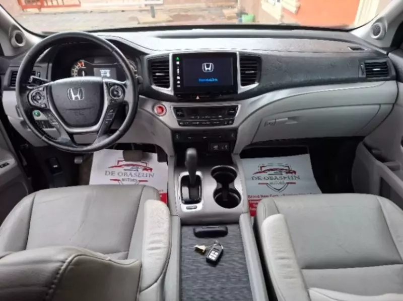 Honda Pilot   - 2017