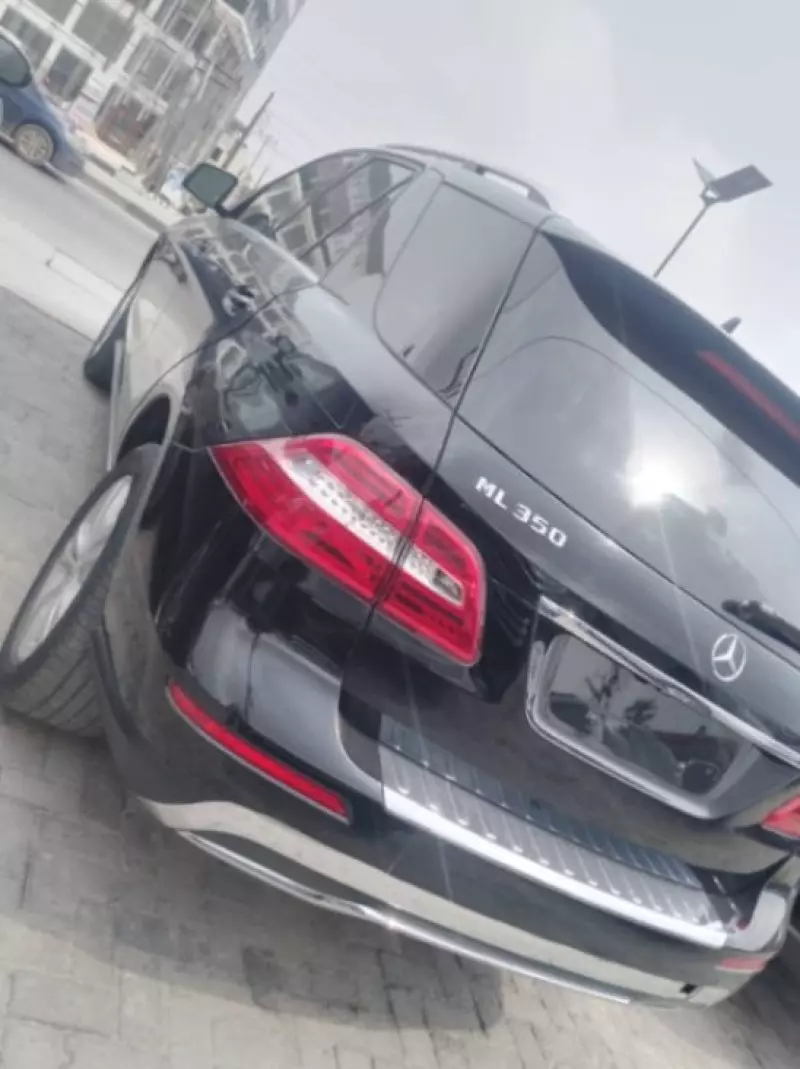 Mercedes-Benz ML-Class   - 2015