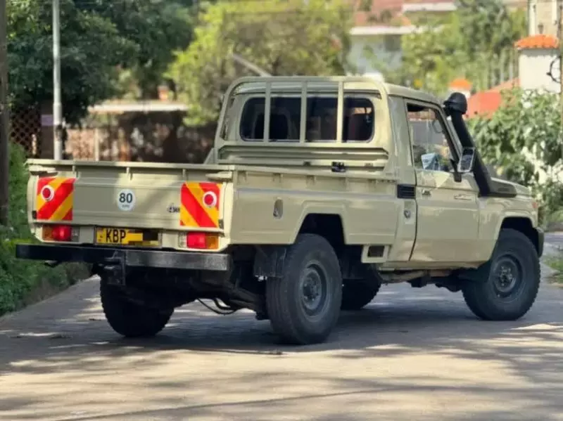 Toyota Land Cruiser 79 Single Cabin   - 2015