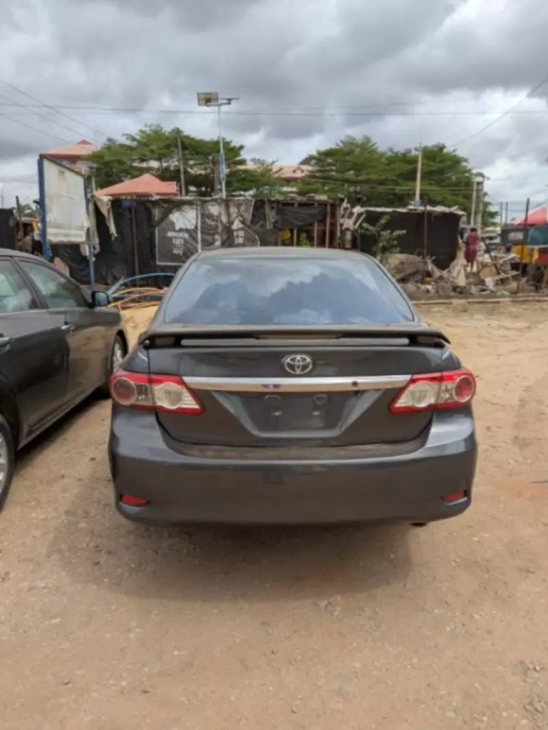 Toyota Corolla - 2011
