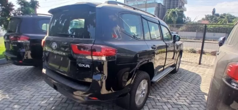 TOYOTA Land Cruiser GXR   - 2026