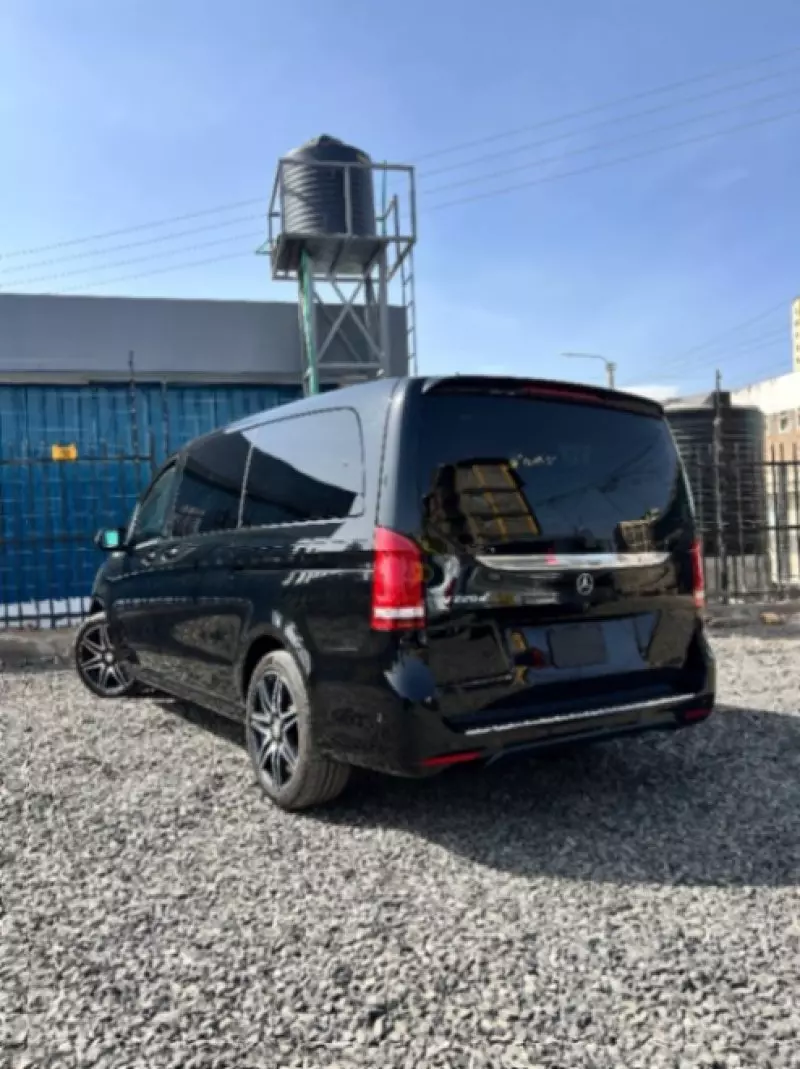 Mercedes-Benz V 220   - 2019