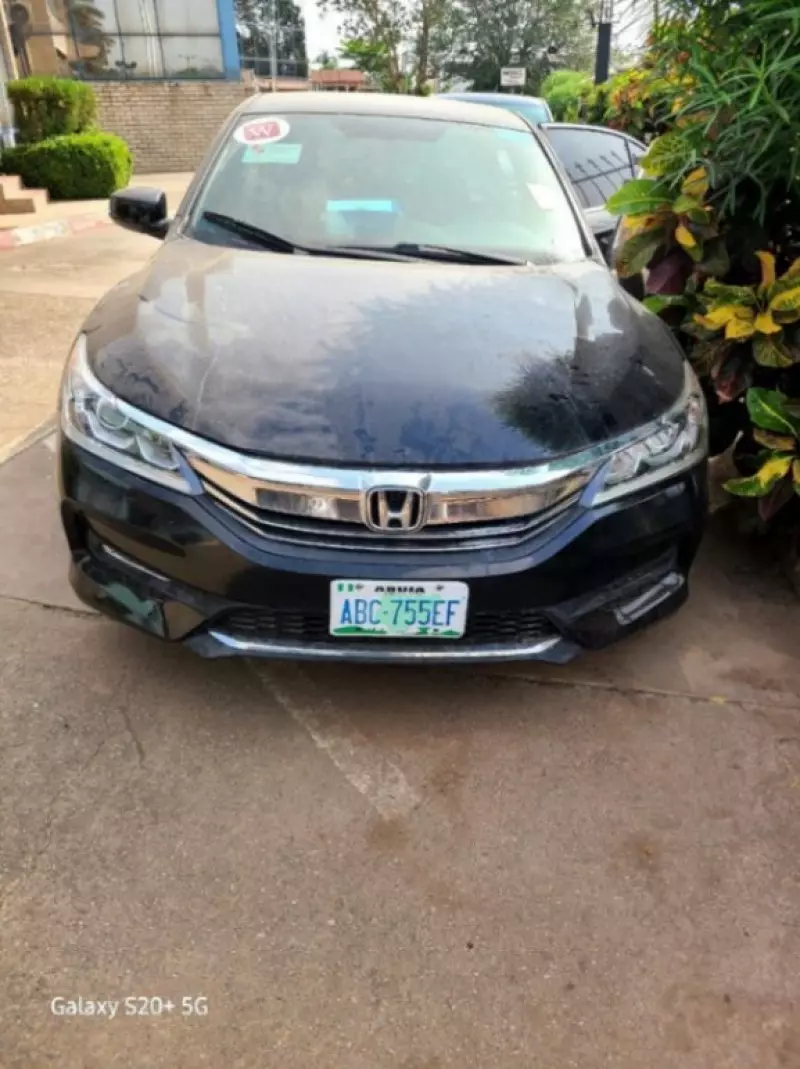 Honda Accord   - 2016
