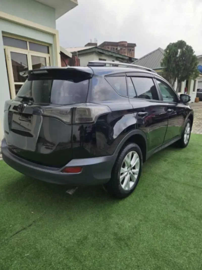 TOYOTA RAV 4   - 2013