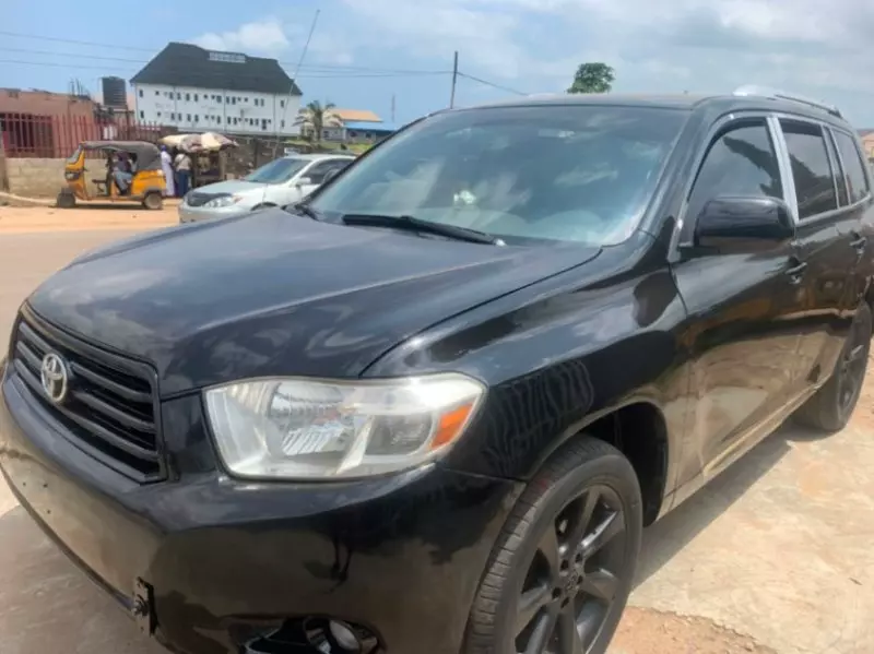 TOYOTA Highlander - 2008