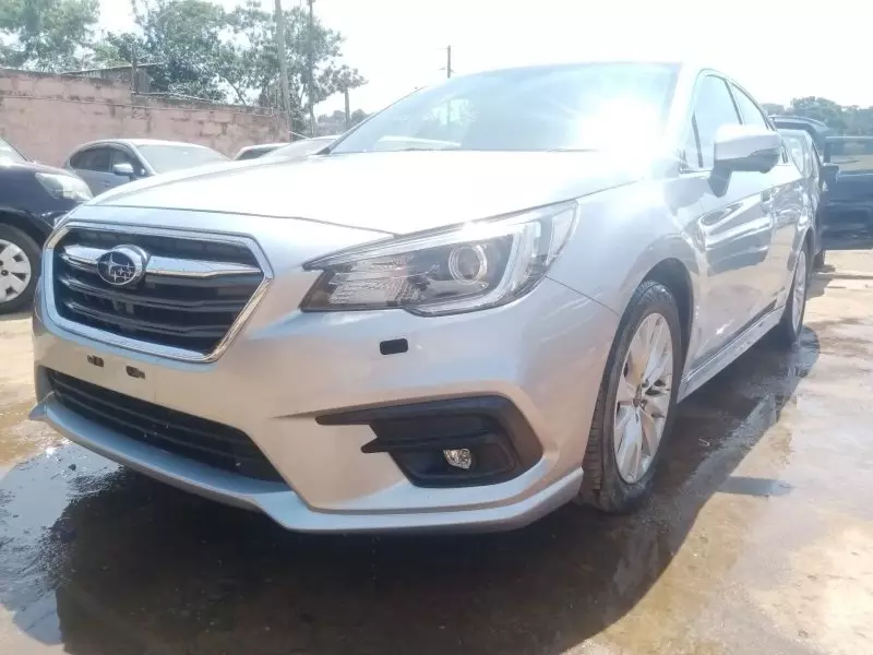 Subaru Legacy B4   - 2017