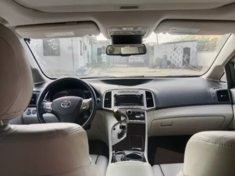 TOYOTA Venza   - 2012