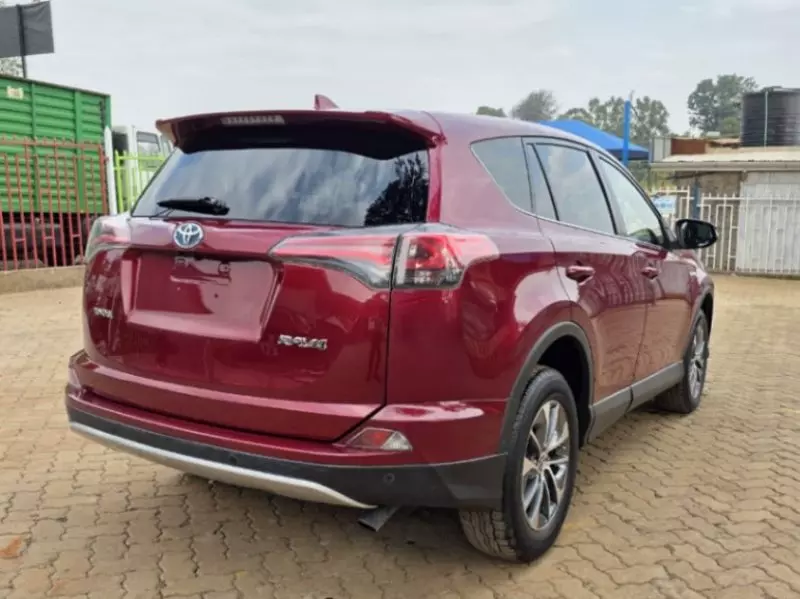 Toyota RAV4   - 2014