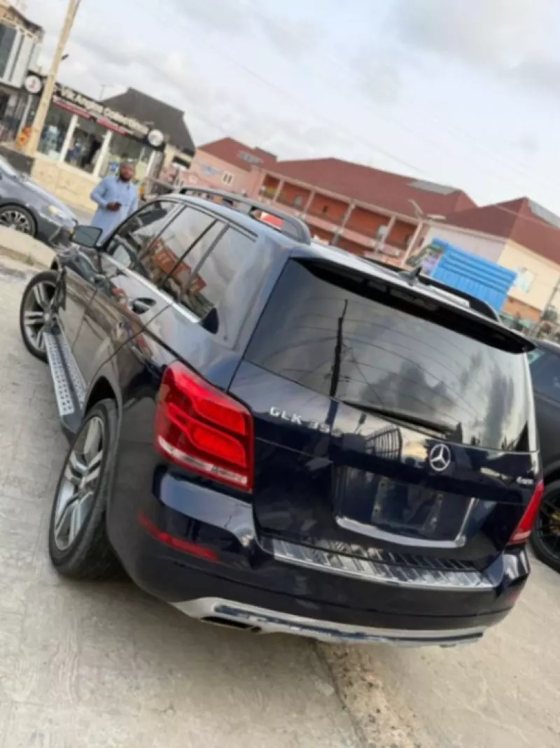Mercedes-Benz GLK 350 - 2015
