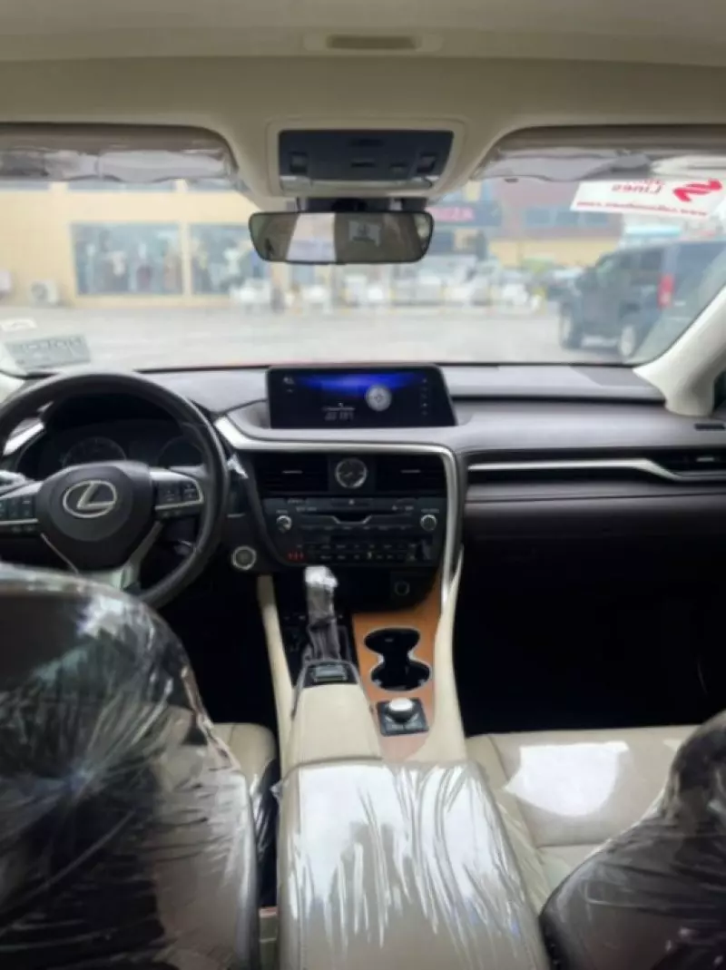 Lexus RX 350L   - 2017
