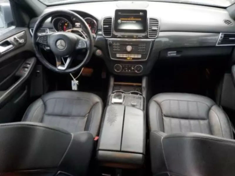 Mercedes-Benz GLE-Class   - 2016
