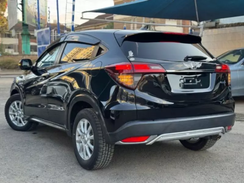 Honda Vezel    - 2018