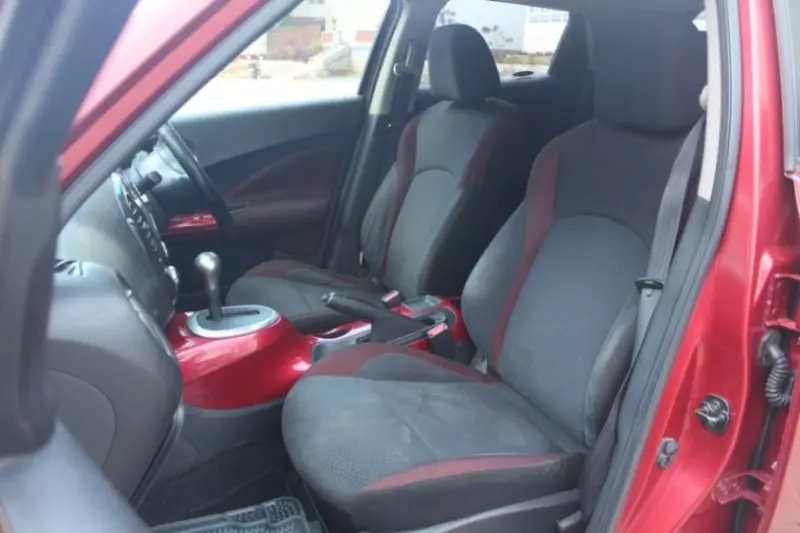 Nissan Juke   - 2012