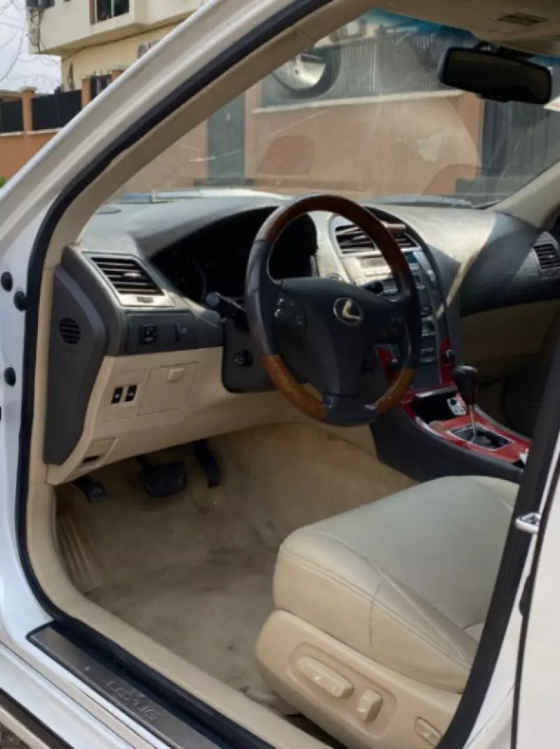 Lexus ES 350   - 2008