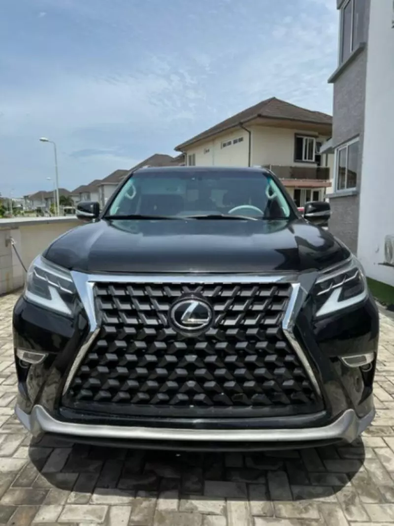 Lexus GX 460   - 2011