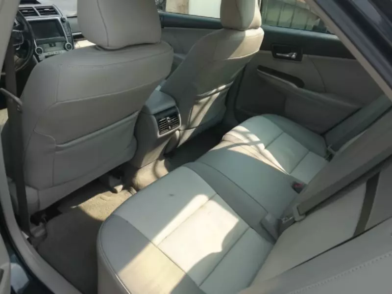 Toyota Camry   - 2012