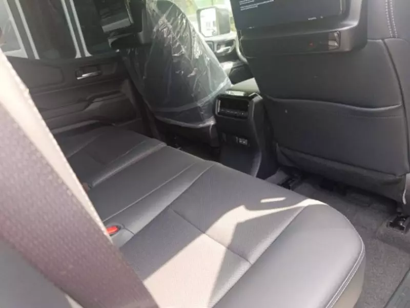 Toyota Landcruiser Prado   - 2025