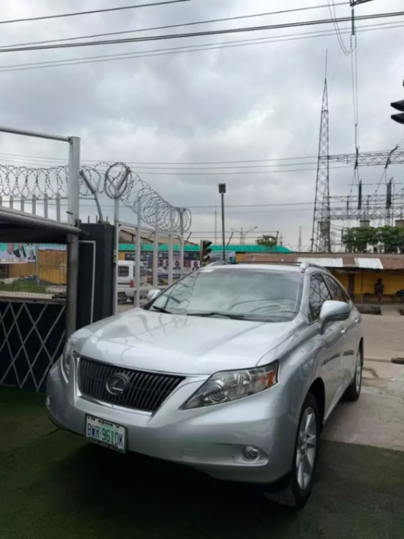 Lexus RX 350   - 2010