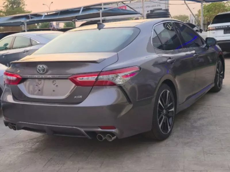 TOYOTA Camry   - 2019