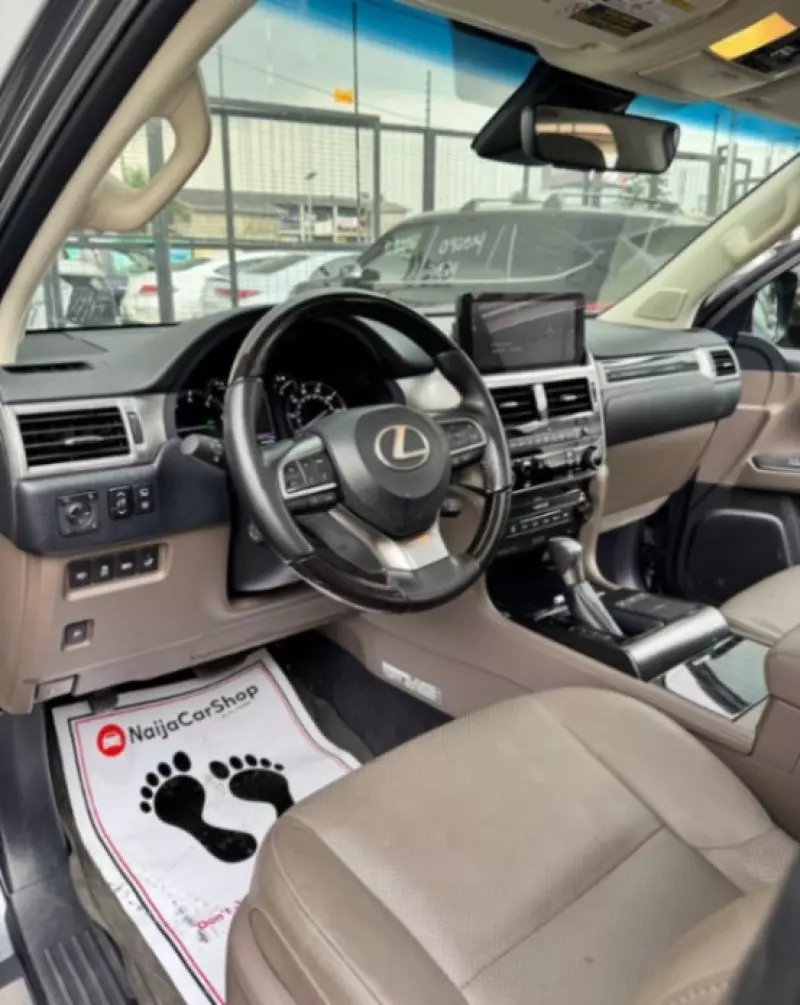 Lexus GX 460   - 2023