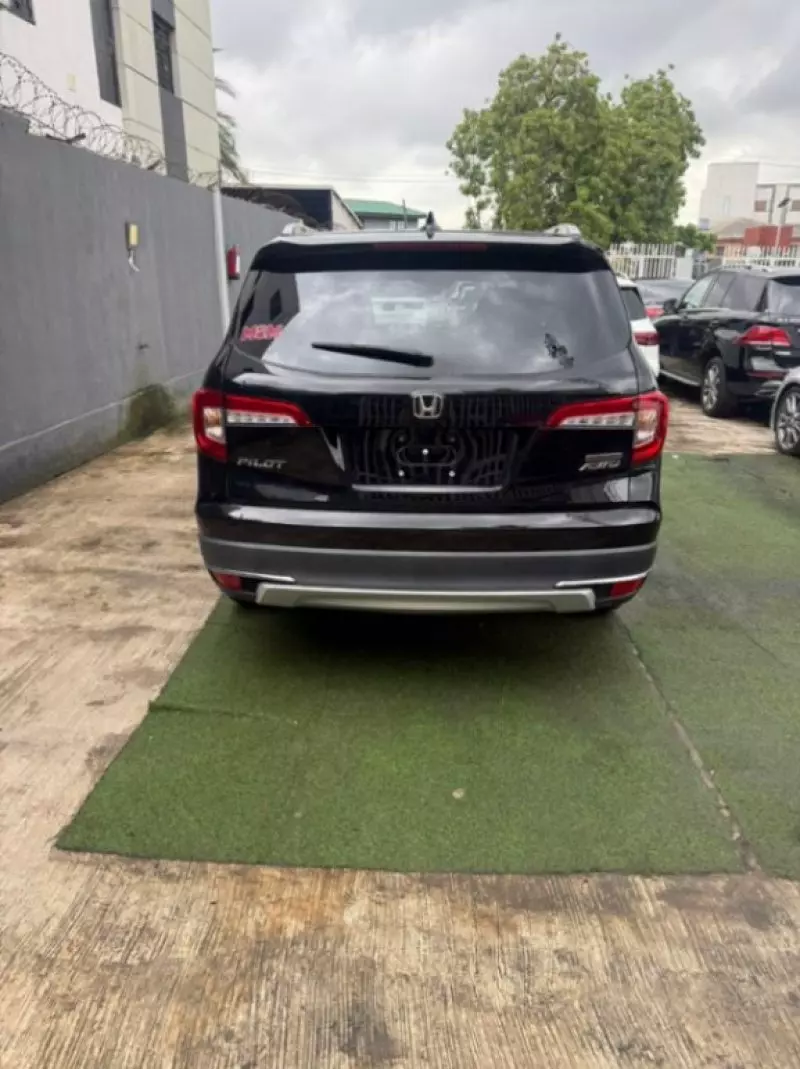 Honda Pilot   - 2021