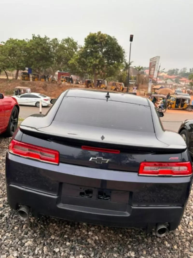 Chevrolet Camaro   - 2015