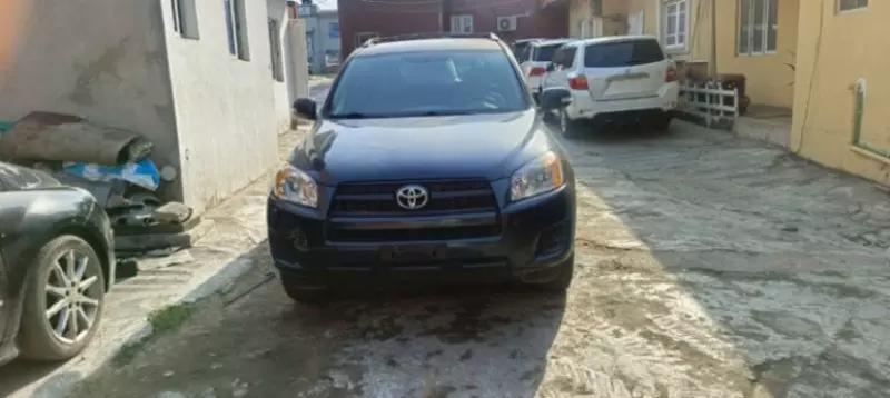 Toyota RAV 4   - 2010