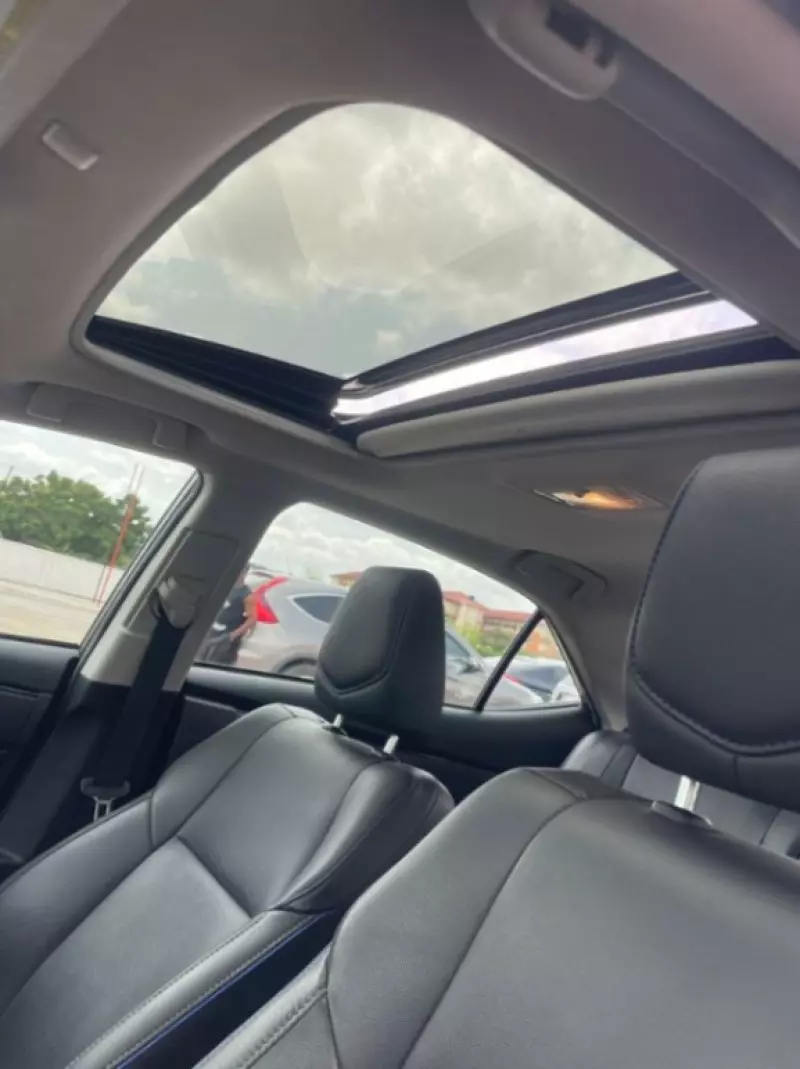 Toyota Corolla   - 2019