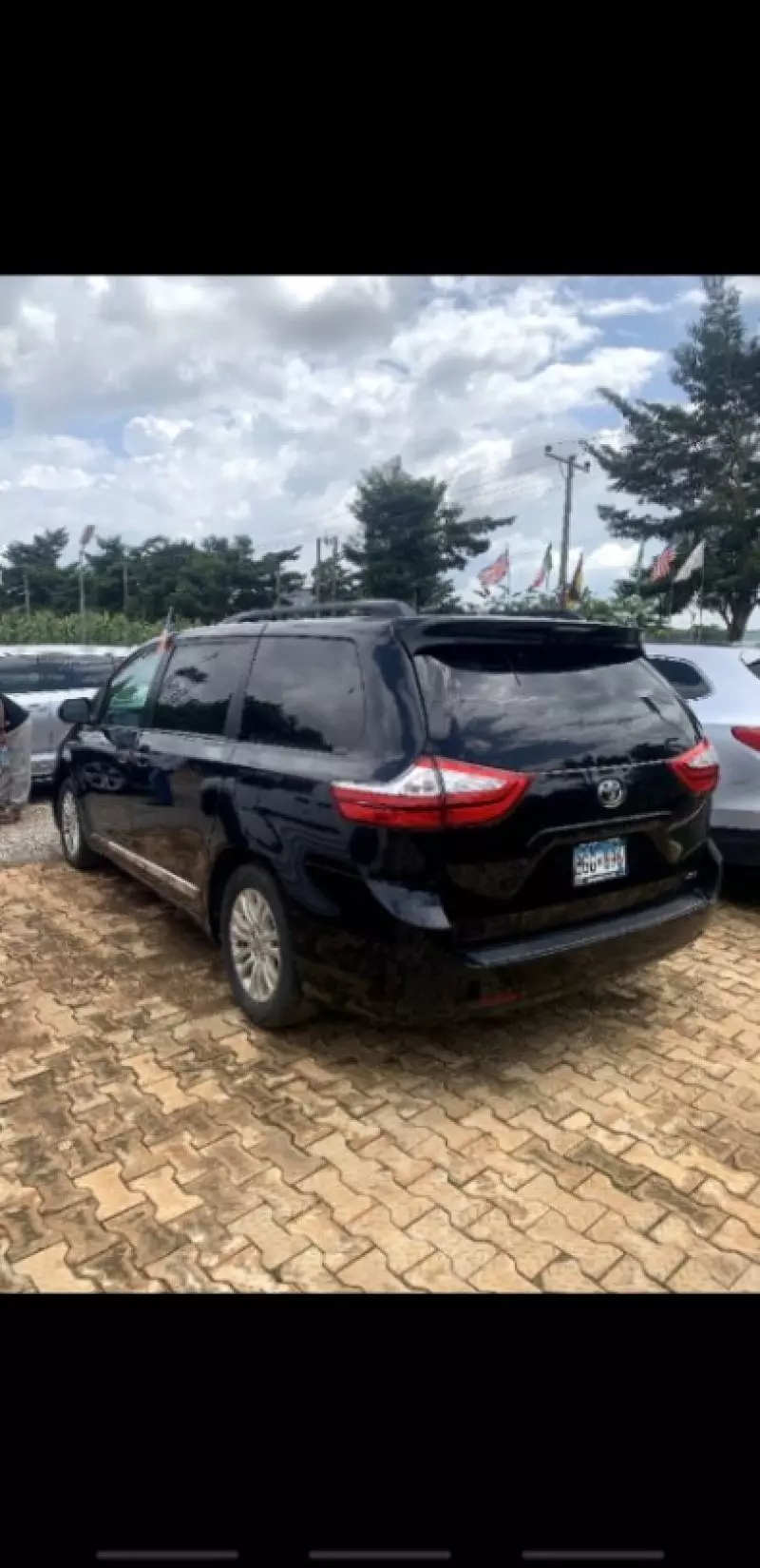 TOYOTA Sienna - 2017