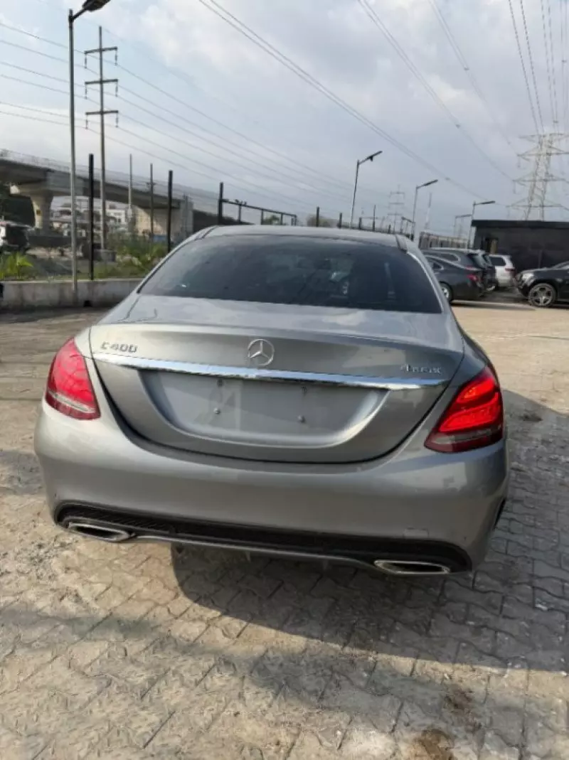 Mercedes-Benz C 400   - 2015