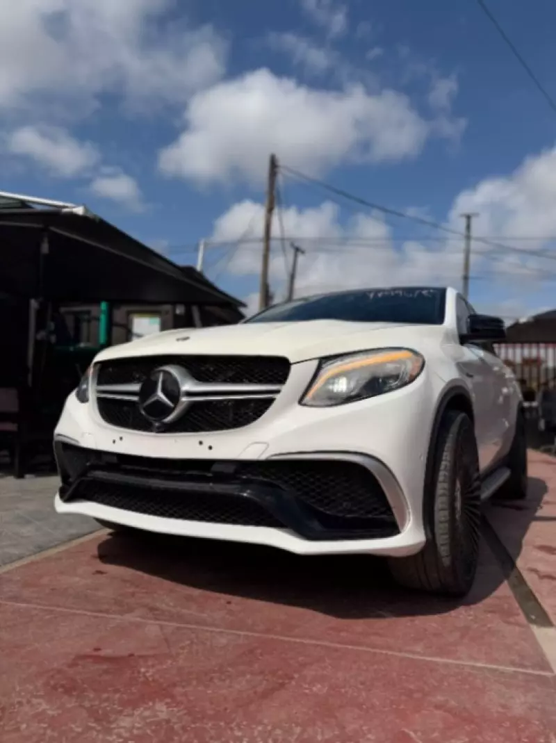 Mercedes-Benz GLE 63 AMG   - 2016