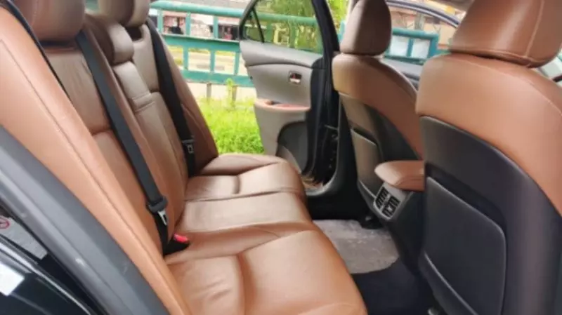 Lexus ES 350   - 2012