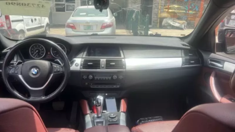 BMW X6   - 2012