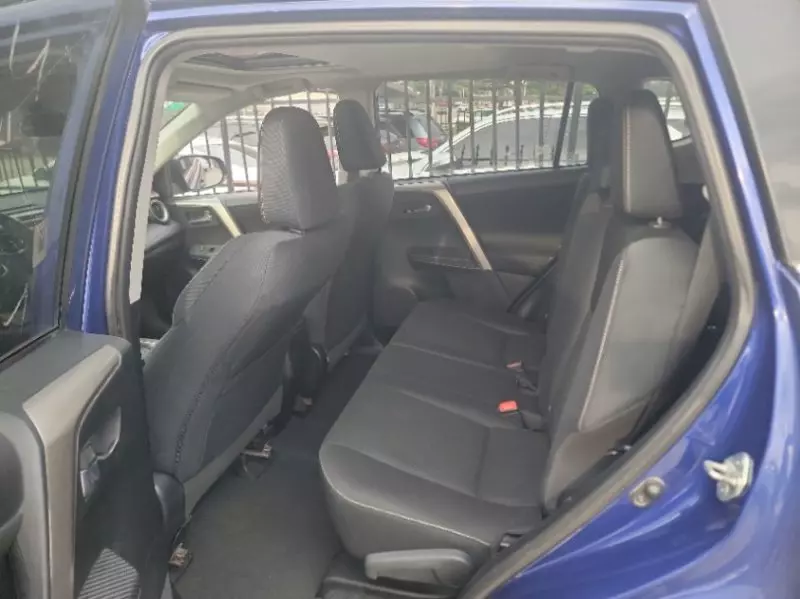 Toyota RAV4   - 2015