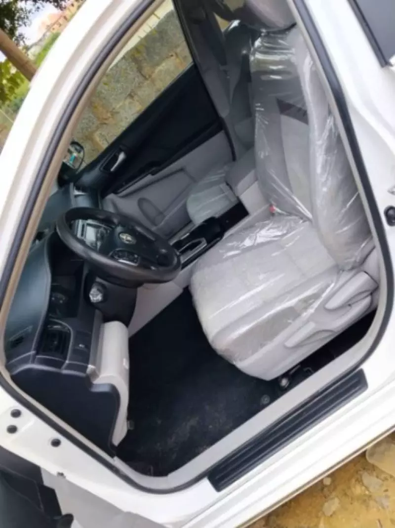 TOYOTA Camry   - 2012