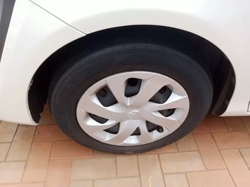 Toyota Sienta   - 2016
