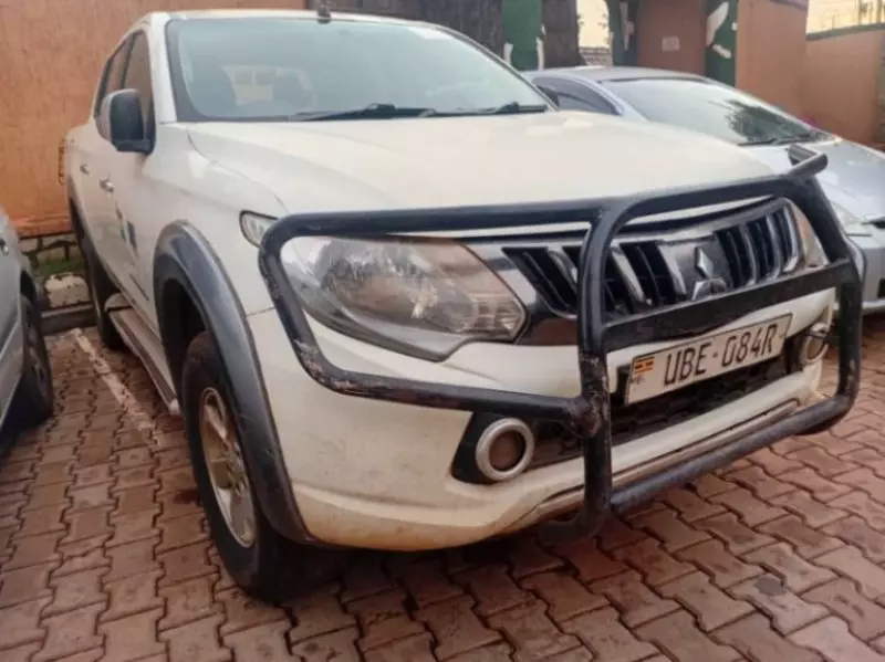 Mitsubishi L200 D/C Sportero A/T   - 2018