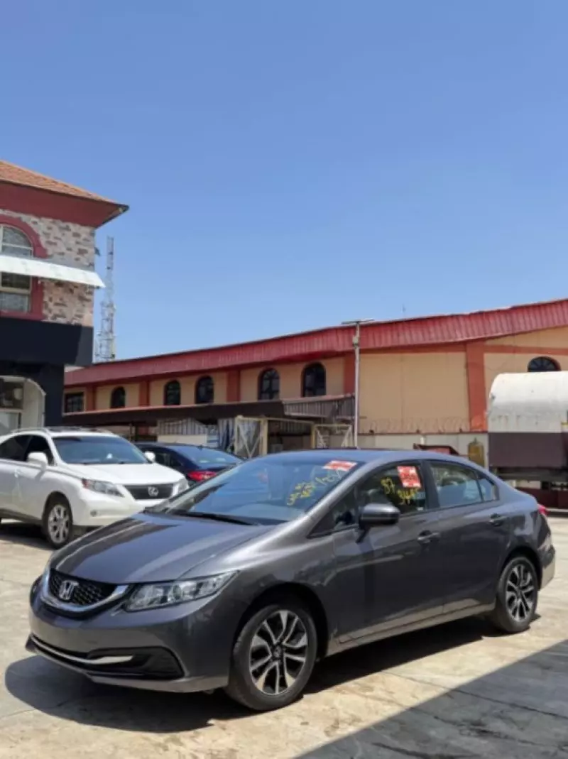 Honda Civic   - 2015