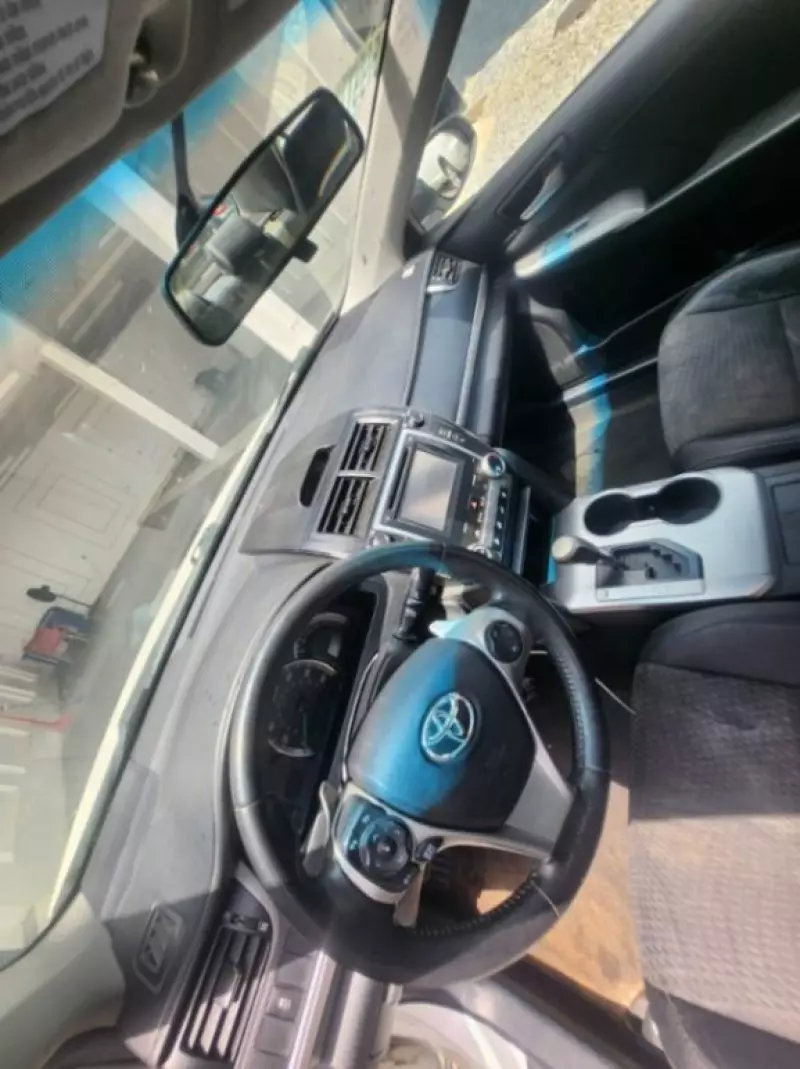 Toyota Camry   - 2014