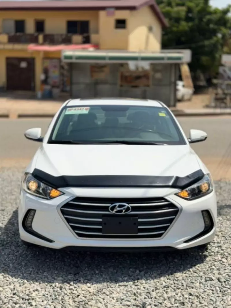 Hyundai Elantra - 2017