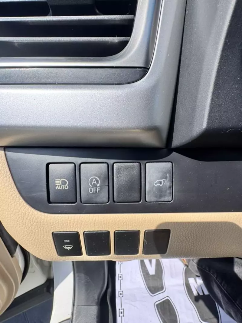 Toyota Highlander   - 2018