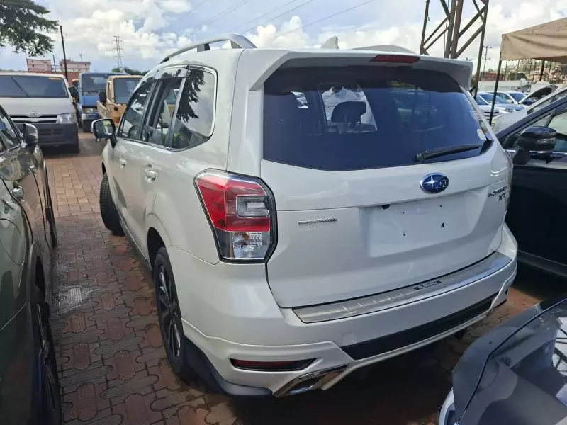 Subaru Forester   - 2016