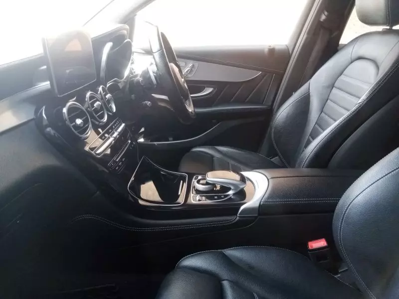 Mercedes-Benz GLC 220   - 2016