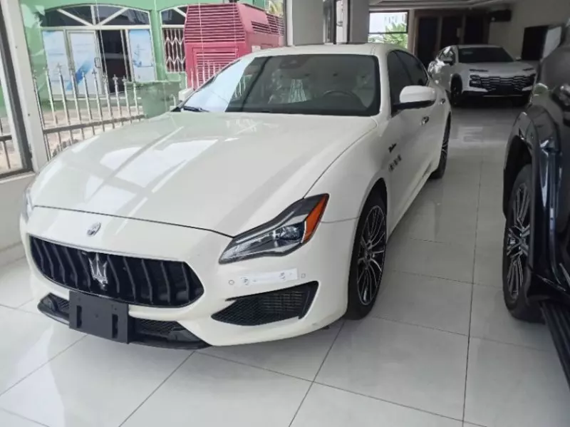 Maserati Quattroporte   - 2022