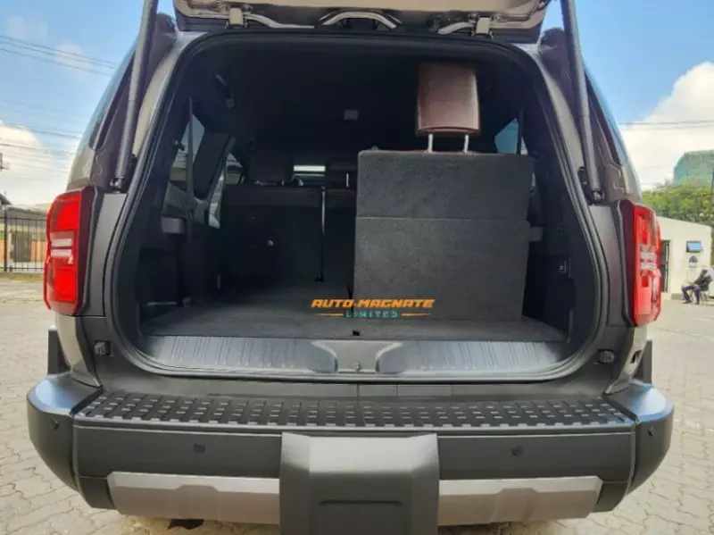 Toyota Landcruiser Prado   - 2024