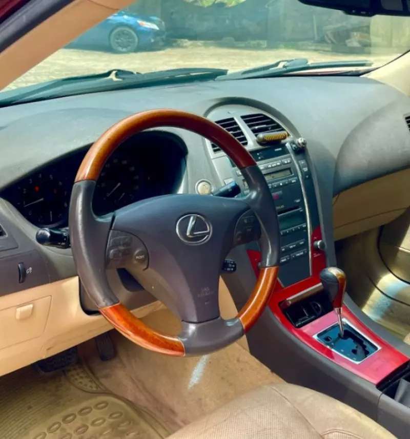Lexus ES   - 2008