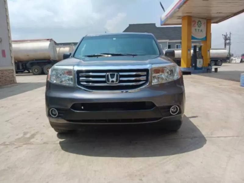 Honda Pilot - 2012