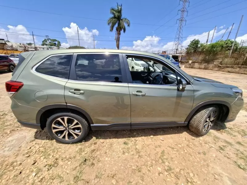Subaru Forester   - 2018