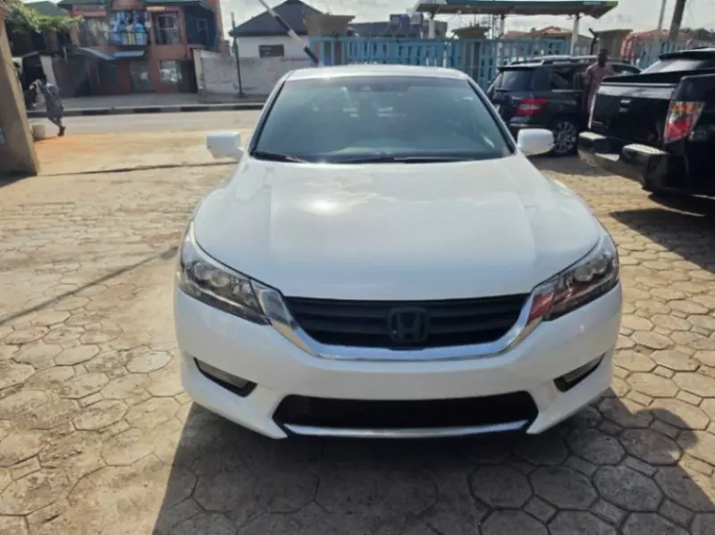 Honda Accord   - 2014