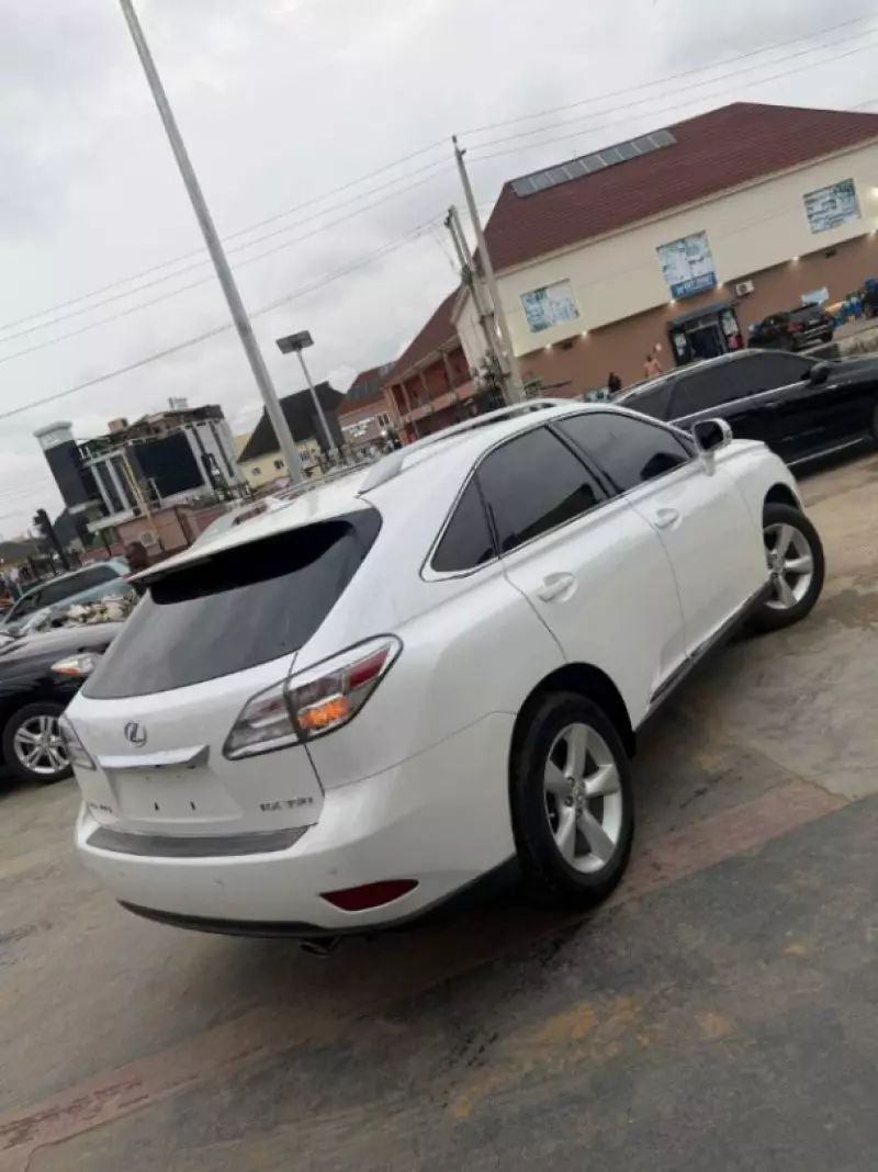 Lexus RX 350   - 2010